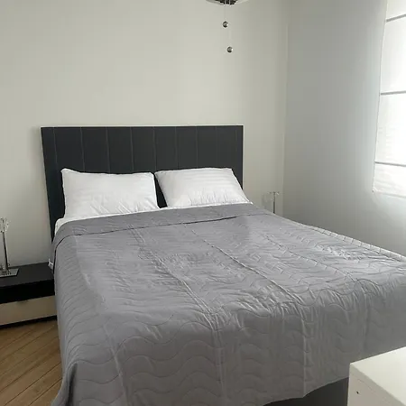 Sosnowy Nadmorski Zakatek Blisko Plazy Z Parkingiem Apartment *