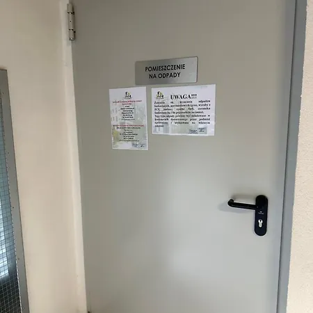 Sosnowy Nadmorski Zakatek Blisko Plazy Z Parkingiem