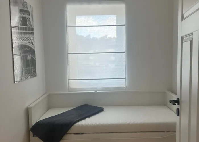 Sosnowy Nadmorski Zakatek Blisko Plazy Z Parkingiem *