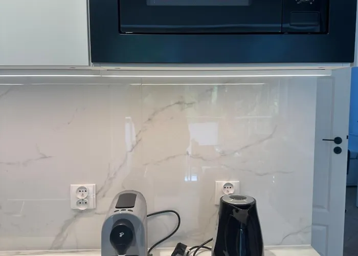 Sosnowy Nadmorski Zakatek Blisko Plazy Z Parkingiem *